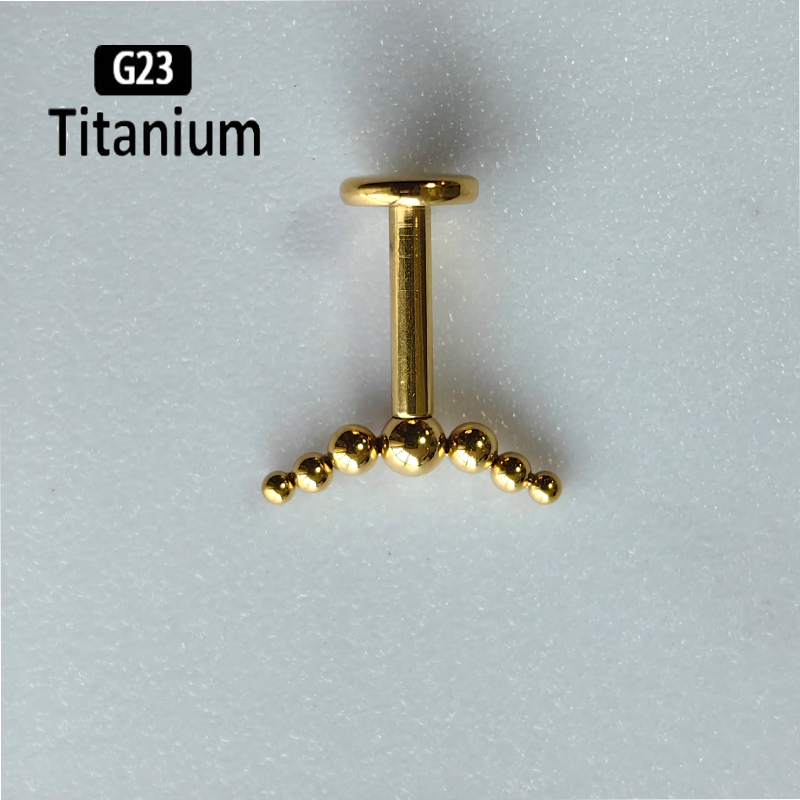 G23 チタンピアス 7 個ボールクラスター垂直ヘリックスイ - Body Jewelry Vertical Labret のレビューと価格